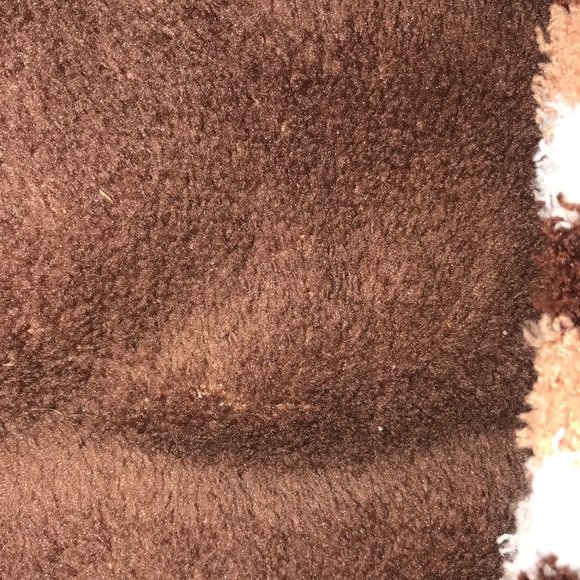 NIB Plush Throw & Sock Gift Set - Picture 5 of 6